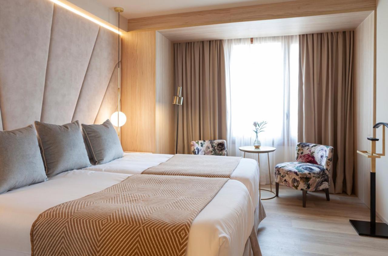 Nivia Born Boutique Hotel Palma di Maiorca Esterno foto